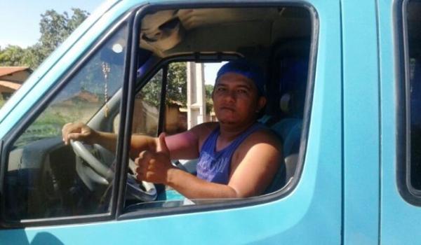 Jovens realizam ação beneficente - Imagem 1