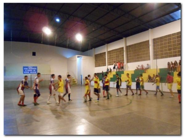  Conselho Tutelar realiza Campanha Solidariedade Cristã “Ceia na Mesa” - Imagem 15