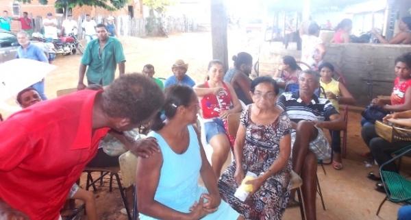 Vice-prefeito mantém a tradição de distribuição de cestas básicas na semana santa. - Imagem 6