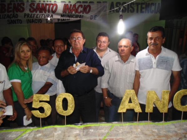 Santo Inácio comemora 50 anos e a população é quem ganha o presente - Imagem 1