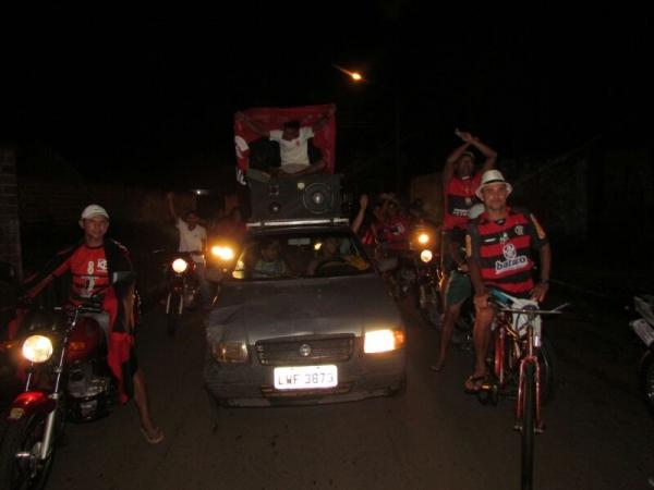 O domingo foi de comemoração para a torcida do Flamengo - Imagem 3