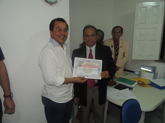 Prefeito Jonas Moura e Secretário de Obras Valmir Sales recebem homenagem - Imagem 3