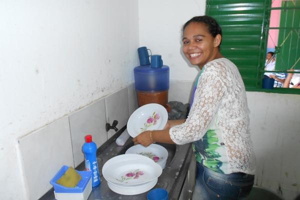 A Prefeita de Currais Claudia Lobo Promove mais um encontro dos idosos no CRAS,   - Imagem 12