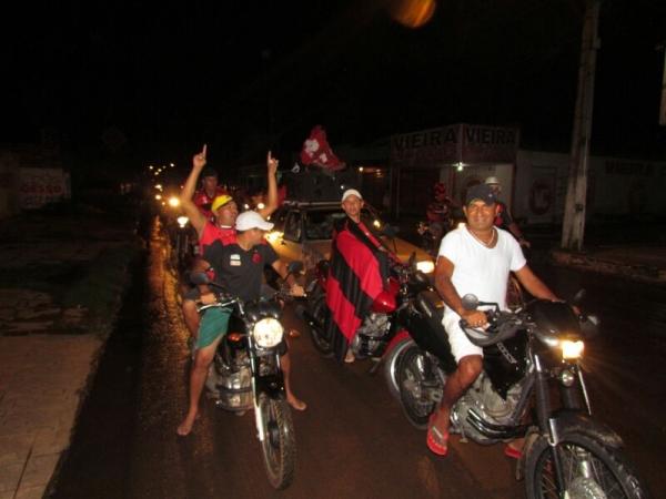O domingo foi de comemoração para a torcida do Flamengo - Imagem 7