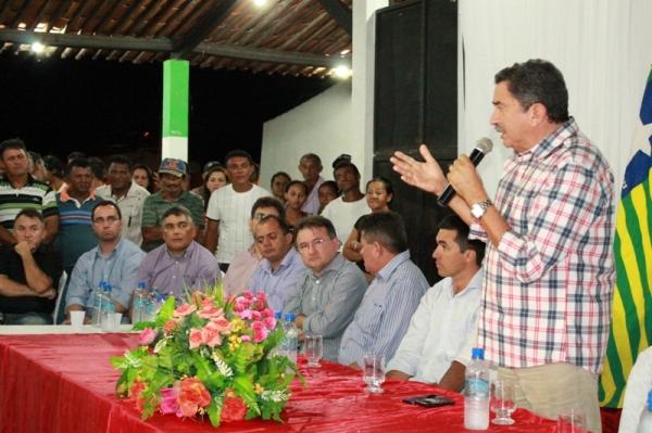 Prefeito Lincoln Matos participa da solenidade de posse da nova diretoria do Sindicato dos Trabalhadores Rurais - Imagem 4