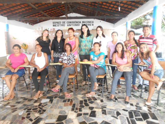 Secretária de Ação Social faz reunião com monitores de programa