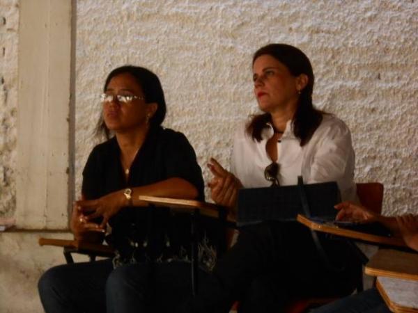 Secretária de Ação Social faz reunião com monitores de programa - Imagem 1