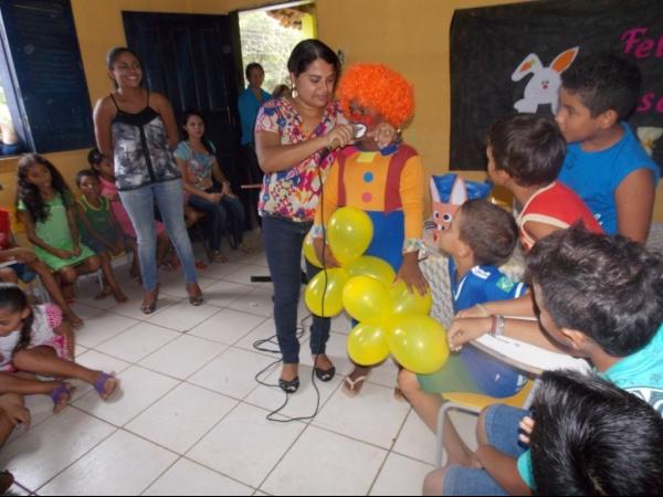 Escola Adelaide Magalhães realiza comemoração da Páscoa - Imagem 17