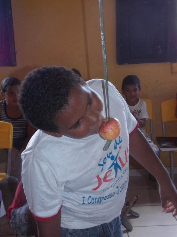 Escola Adelaide Magalhães realiza comemoração da Páscoa - Imagem 7