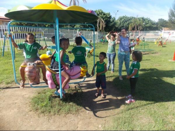 Escola municipal realiza semana da leitura - Imagem 2