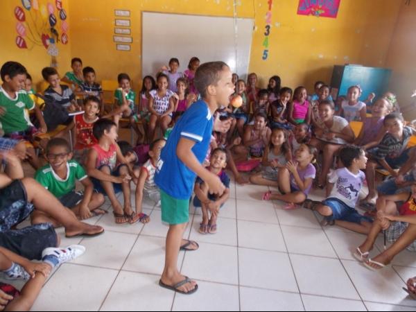Escola Adelaide Magalhães realiza comemoração da Páscoa - Imagem 8
