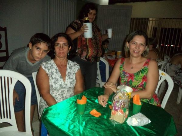 A pequena Isabella de Lys completa seus três anos de vida com uma bela festa - Imagem 23