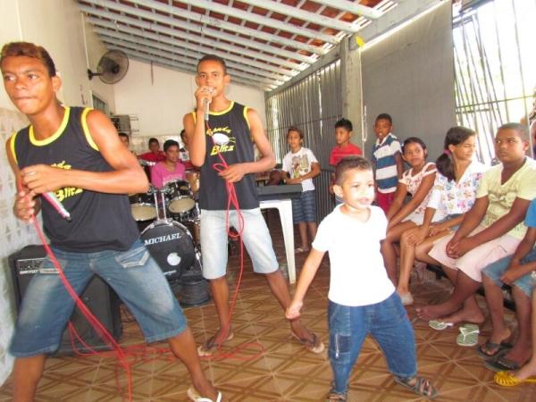 SCFV realiza festinha da Páscoa - Imagem 13