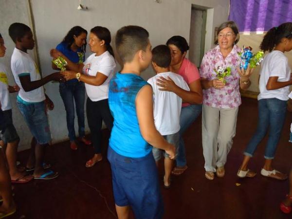 Programa 2 Tempo realizou sua comemoração da Páscoa - Imagem 36