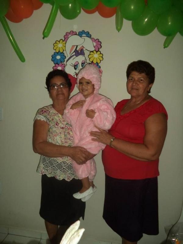 A pequena Isabella de Lys completa seus três anos de vida com uma bela festa - Imagem 16