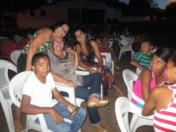 Segundo CINE CRAS realizado pela  Secretaria Municipal de Assistência Social - Imagem 6