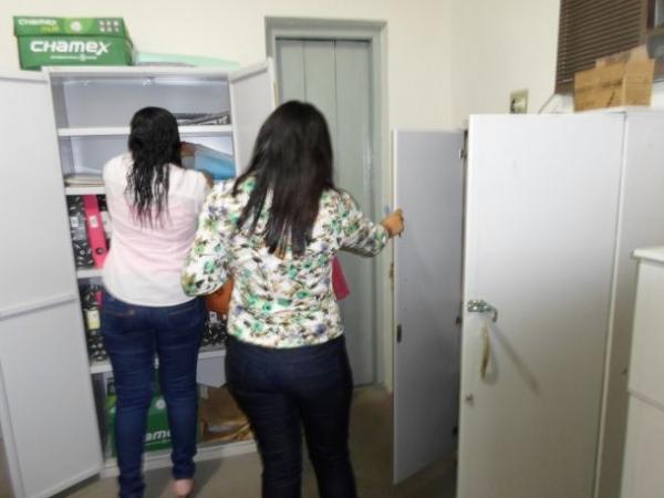 Prefeito Diego Teixeira assume administração e faz conferência de patrimônio - Imagem 5