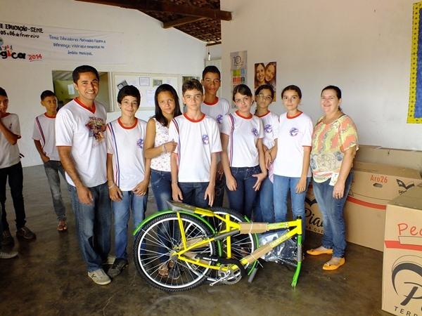 Secretaria Municipal de Educação de Dom Expedito Lopes entrega bicicletas do Programa Pedala Piauí. - Imagem 7