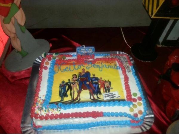 Heitor, comemora seu primeiro aninho com o pai e amiguinhos - Imagem 1