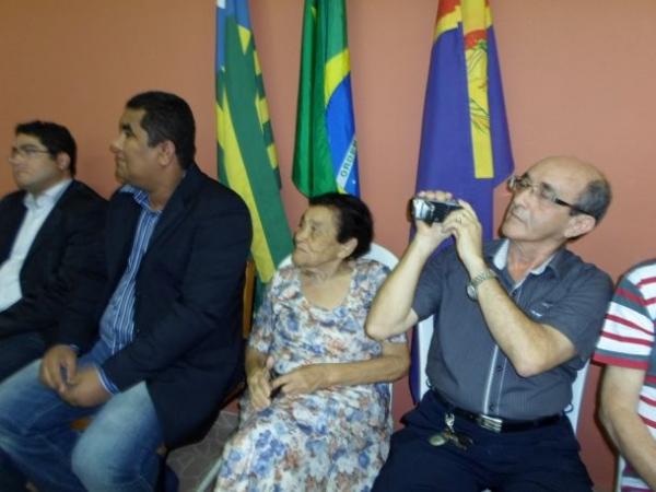 Está empossado Diego Teixeira, novo prefeito de Amarante - Imagem 33