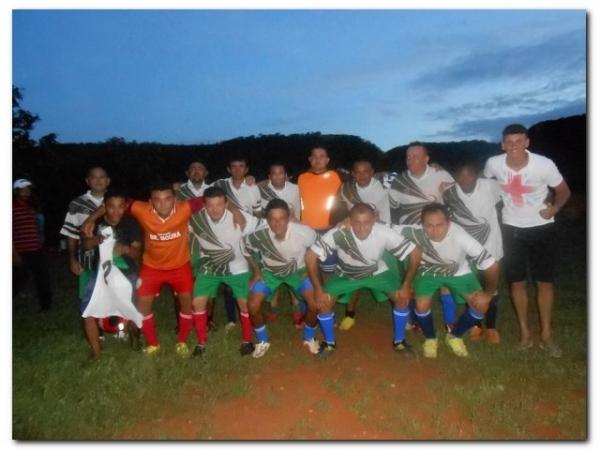 Time de Veteranos de Inhuma vence o de São José do Piauí com um Placar de 5 a 4 nos Pênaltis. - Imagem 19