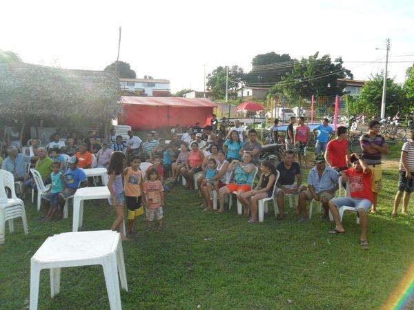 Veja como foi a malhação do Judas em Lagoinha  - Imagem 2