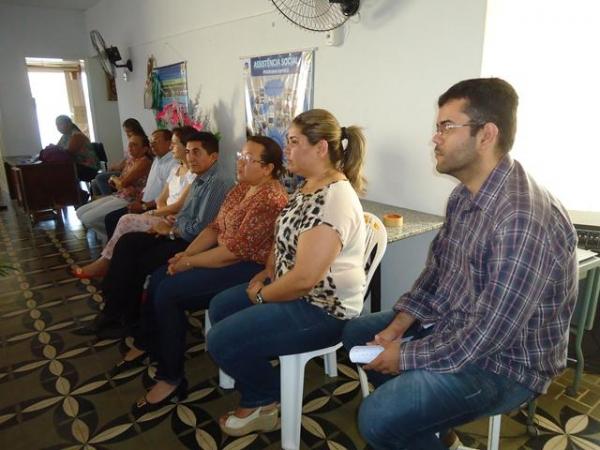 Secretaria Municipal de Assistência Social realiza encerramento do Projeto Vida  - Imagem 45