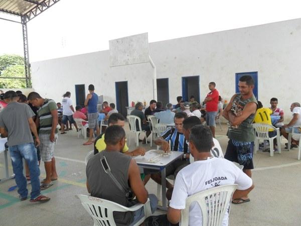 Jogos de Dominó Sinuca e Baralho movimentam a cidade  - Imagem 5