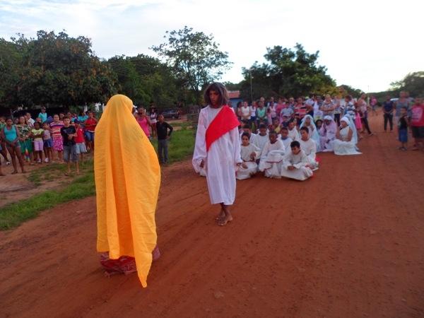 Alunos encenam Paixão de Cristo no Povoado Taboquinha  - Imagem 5