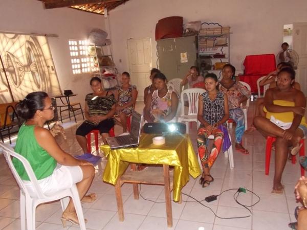 Assistência Social promove encontro com gestantes e distribui kits de enxoval  - Imagem 5