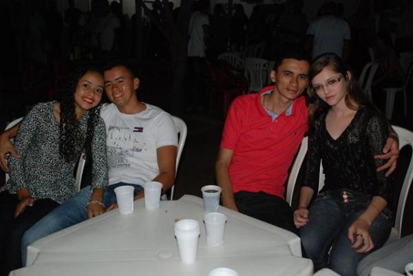 Clube do Dodó ficou pequeno para o Show da Banda Catuaba com Amendoim  - Imagem 47