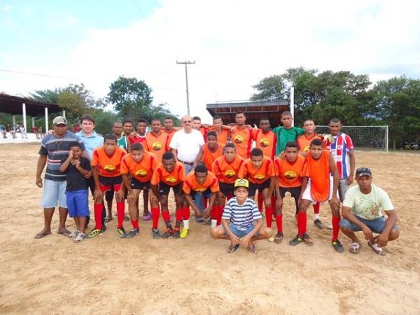 Deputado Fernando Monteiro realizou tradicional torneio Quadrangular  - Imagem 5
