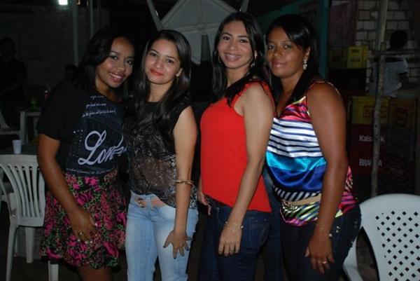 Clube do Dodó ficou pequeno para o Show da Banda Catuaba com Amendoim  - Imagem 48