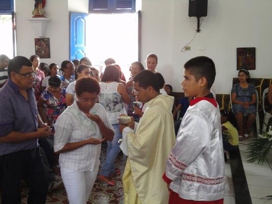Paróquia de N. S. dos Remédios celebra a ressurreição do Senhor: Ele é nossa certeza indestrutível! - Imagem 1