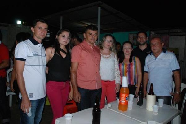 Clube do Dodó ficou pequeno para o Show da Banda Catuaba com Amendoim  - Imagem 46