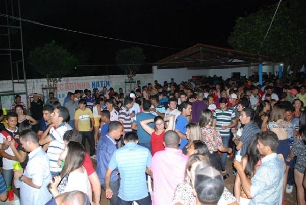 Clube do Dodó ficou pequeno para o Show da Banda Catuaba com Amendoim  - Imagem 15