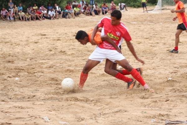 Deputado Fernando Monteiro realizou tradicional torneio Quadrangular  - Imagem 27