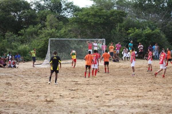 Deputado Fernando Monteiro realizou tradicional torneio Quadrangular  - Imagem 15