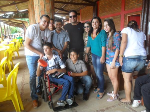 Frank Aguiar é recebido por Francis Lopes - Imagem 4