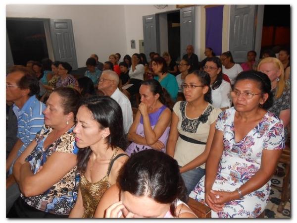 Comunidade inhumense participou das Celebrações da Semana Santa - Imagem 17