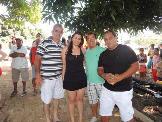 Açude de Água Branca atrai um grande público em dia de lazer - Imagem 5