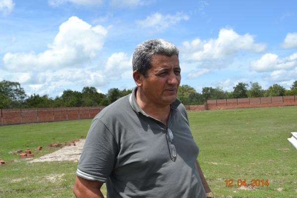 Prefeito Zé Resende visita Obra do Estádio de Futebol no bairro Mato Seco - Imagem 1