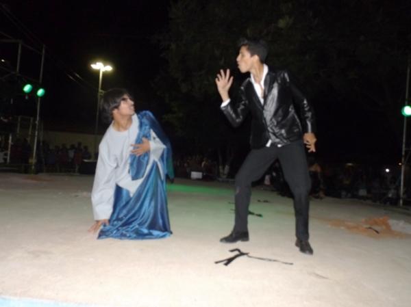 Encenação da Paixão de Cristo com Teatro, Liturgia e muita emoção. - Imagem 7