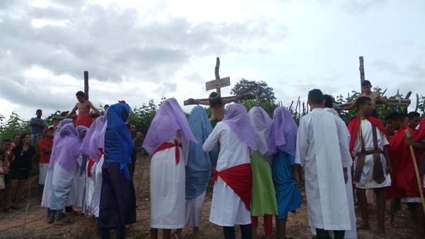 Encenação da Paixão em Pimenteiras emociona população - Imagem 4