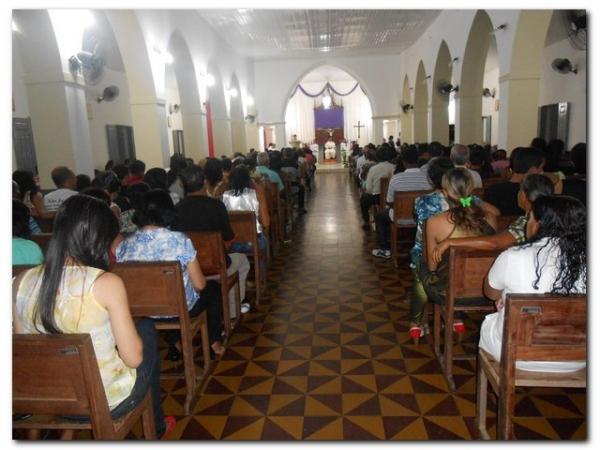 Comunidade inhumense participou das Celebrações da Semana Santa - Imagem 38
