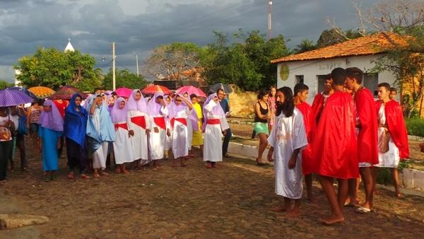 Encenação da Paixão em Pimenteiras emociona população - Imagem 21