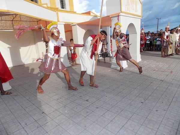 Sexta Feira Santa na cidade de Porto: uma tradição que cresce a cada ano. - Imagem 7
