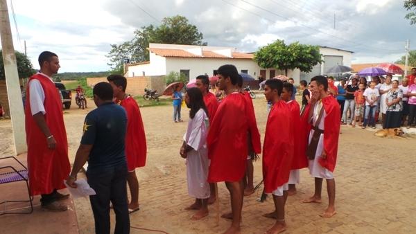 Encenação da Paixão em Pimenteiras emociona população - Imagem 24