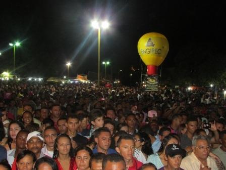 Show com a participação de amigos no 6º DVD de Francis Lopes - Imagem 1
