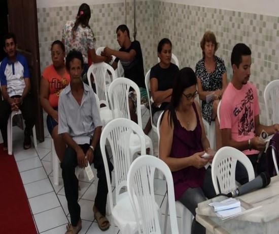 Missa de 7º dia pelo falecimento de Enéas Nogueira em Elesbão Veloso, veja fotos    - Imagem 8